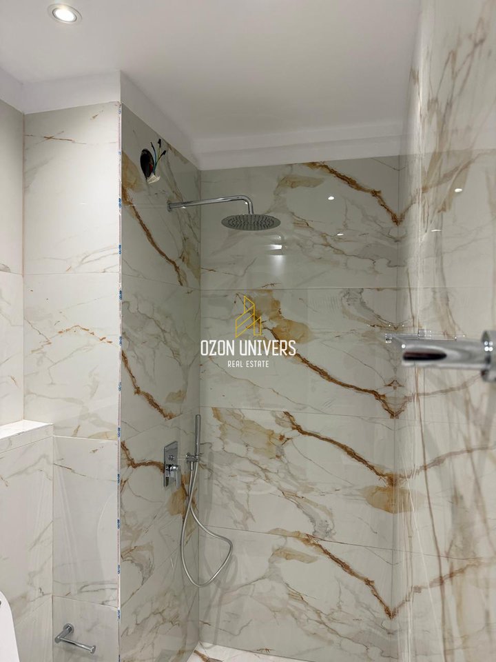 2 Apartments for business rent are available, located at the former Train Station!