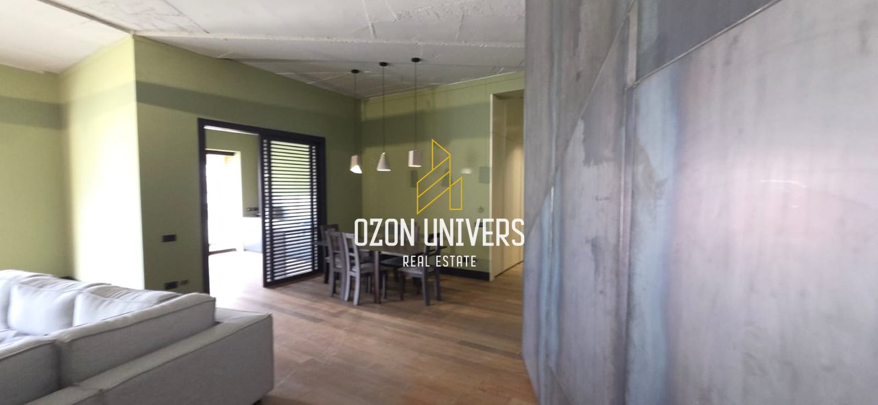 Apartament 3+1+2 për qira, tek Ozone Electronics në Astir!