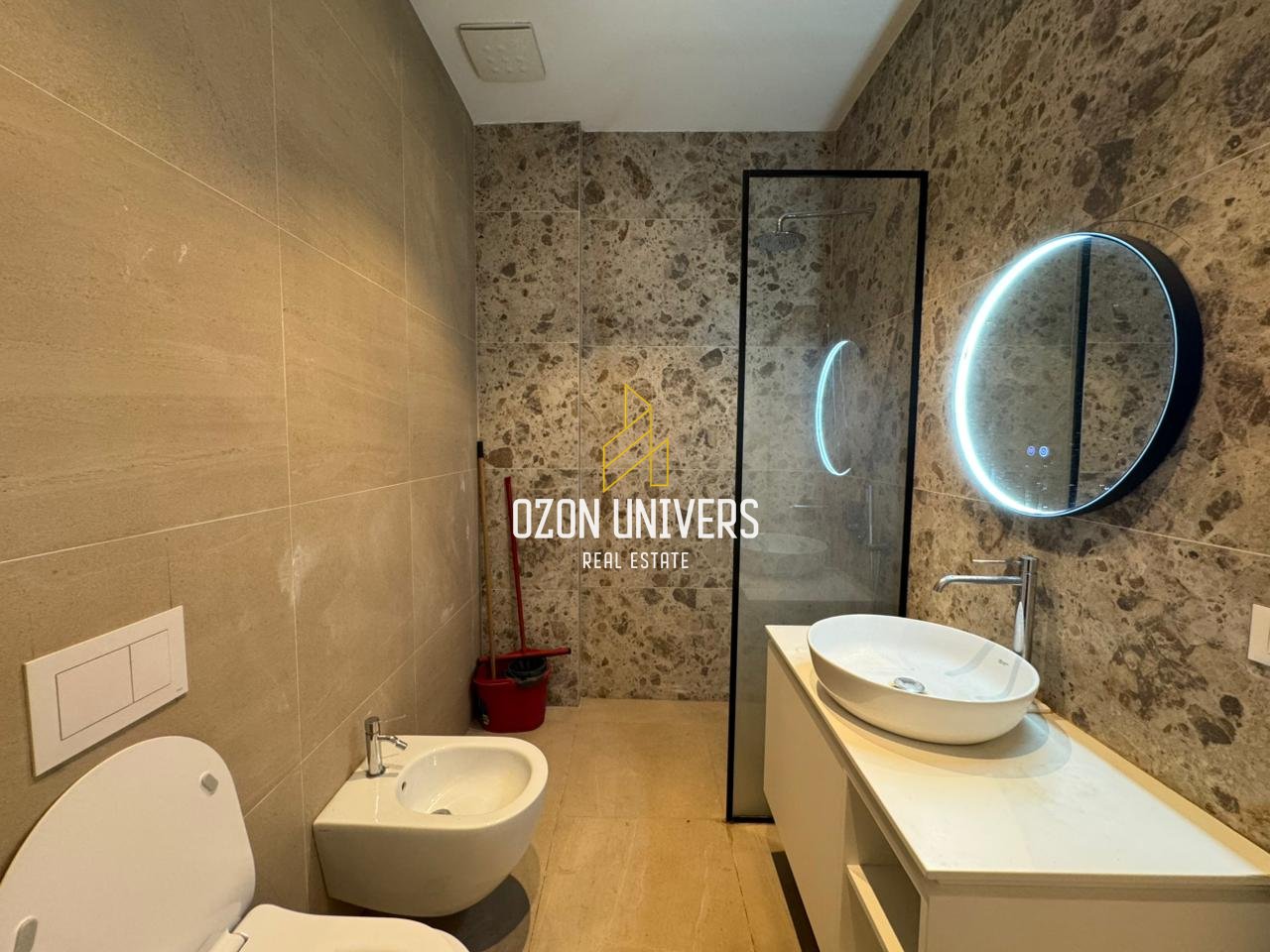 Appartamento 1+1 in affitto presso Garden Building, Via Kavajës!