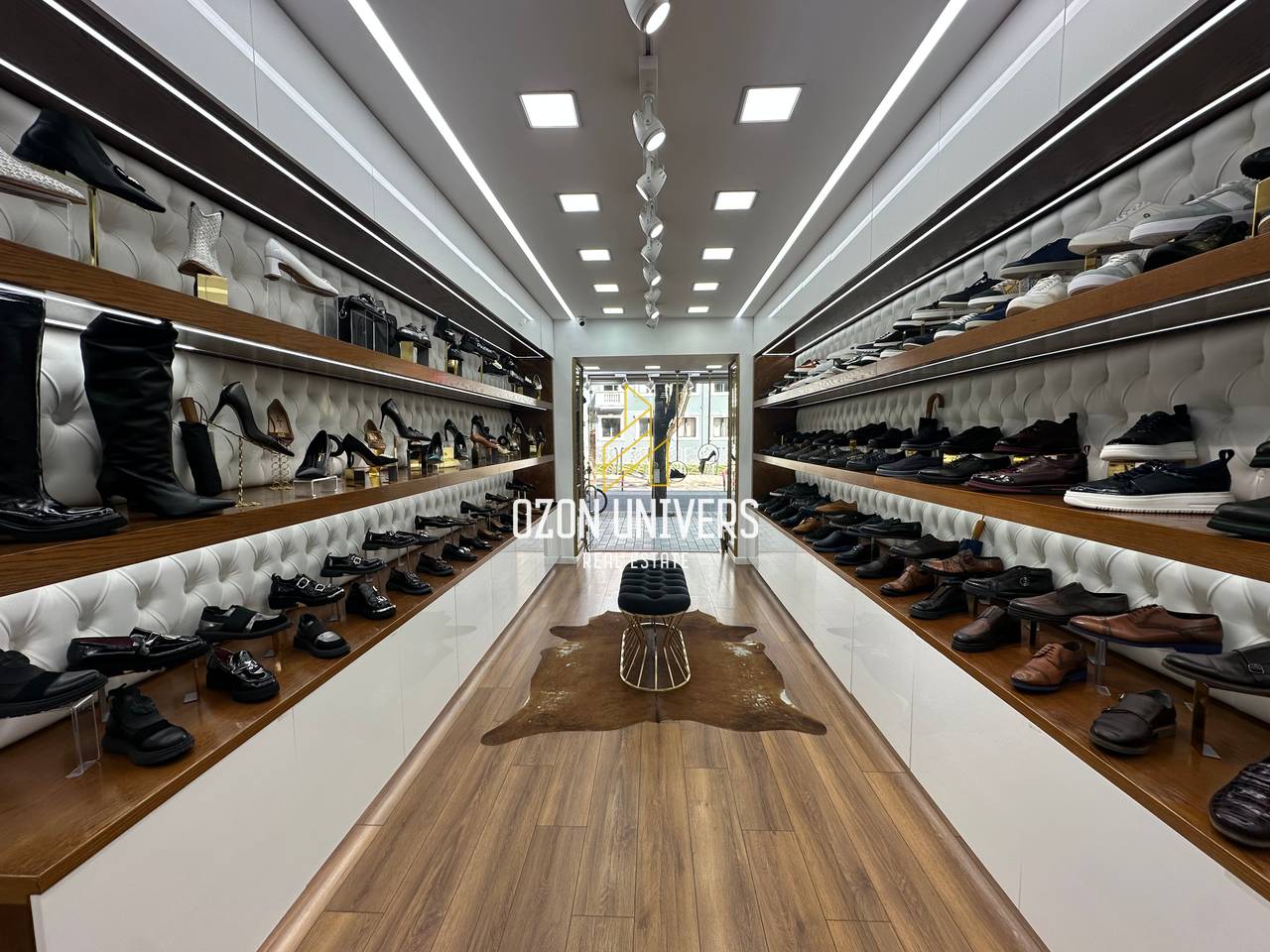 Negozio di Scarpe in Vendita, Myslym Shyr!