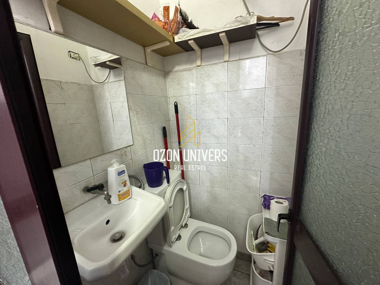 Negozio di Scarpe in Vendita, Myslym Shyr!