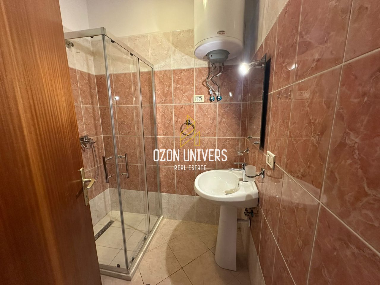 3+1+2 apartment for rent, on Besim Alla Street!