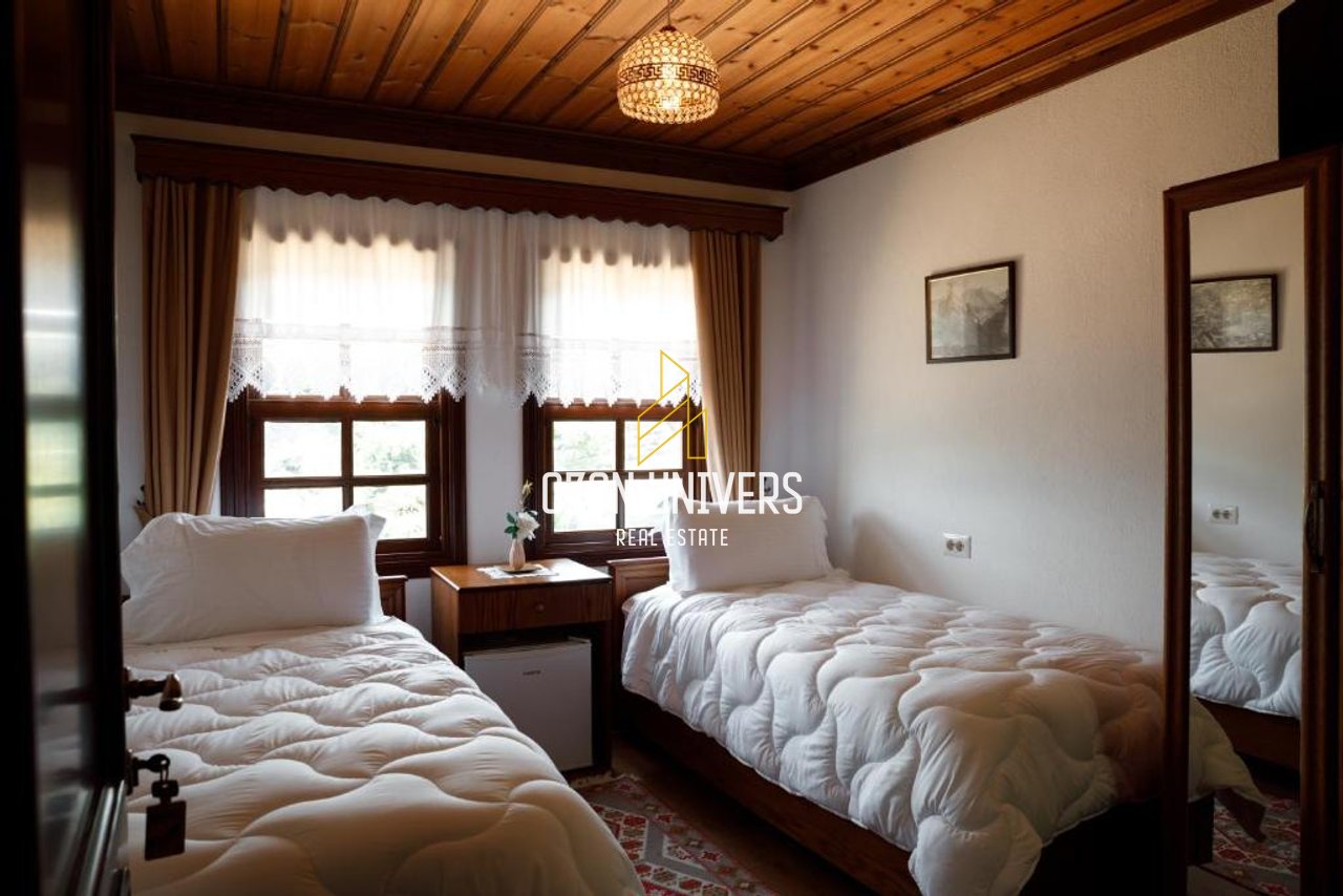 Hotel për shitje ose qira, në Gjirokastër!