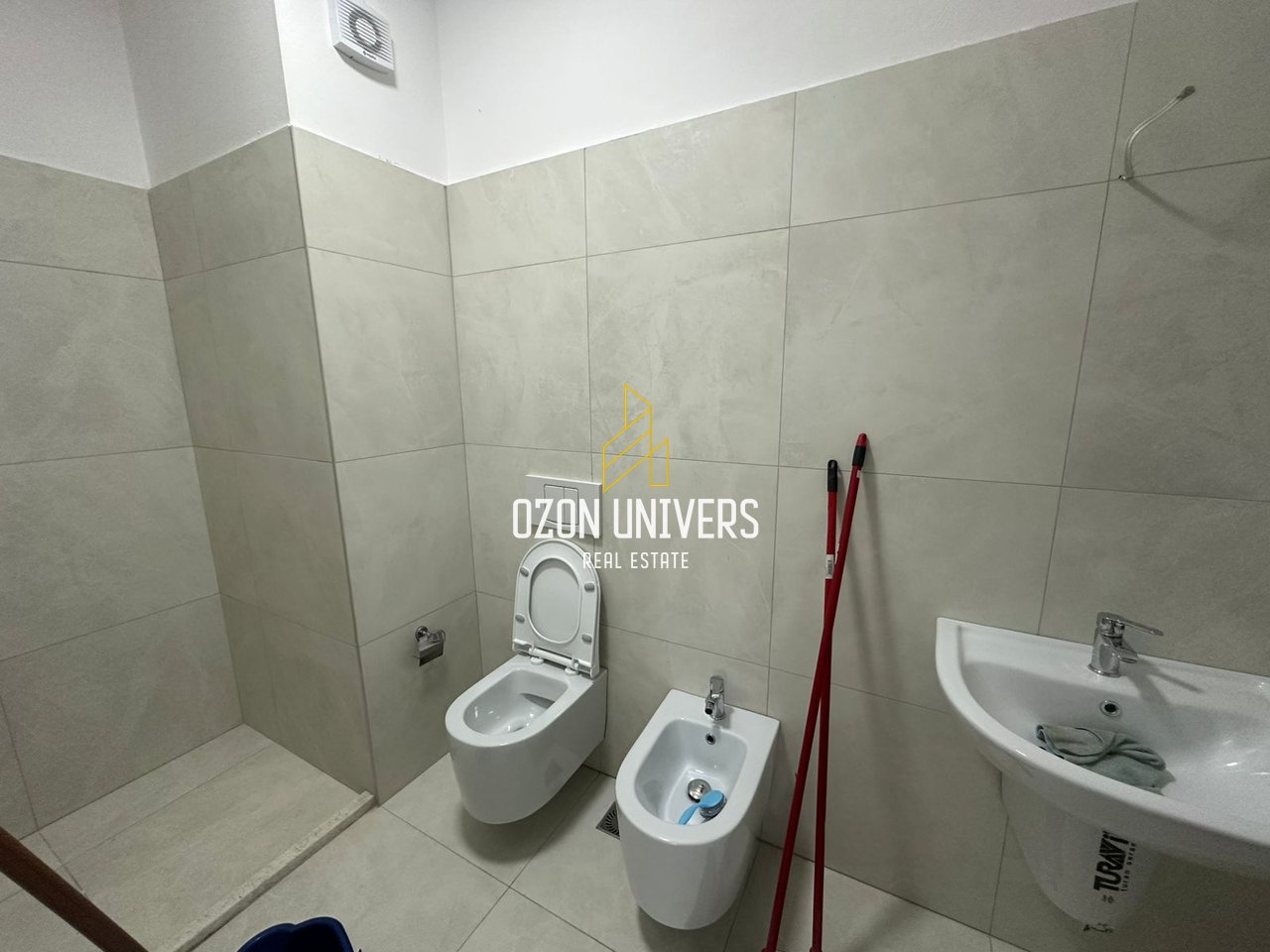 2+1+2 apartment for rent, on Besa Street!