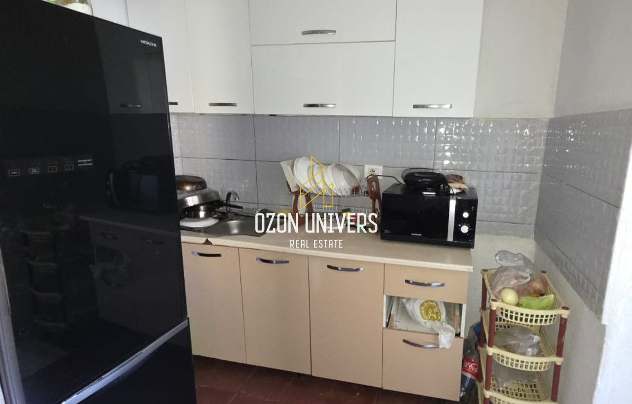 Apartament 1+1 për shitje, në Laprakë!
