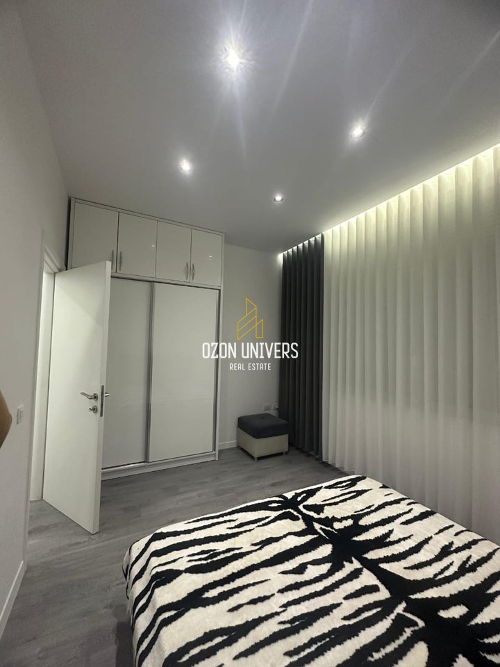 Apartament 1+1 për qira, tek Stadiumi Air Albania!