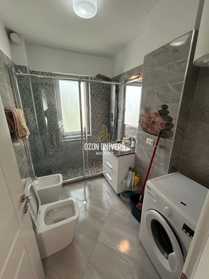2+1+2 apartment for rent, on Peti Street, Dry Lake!!