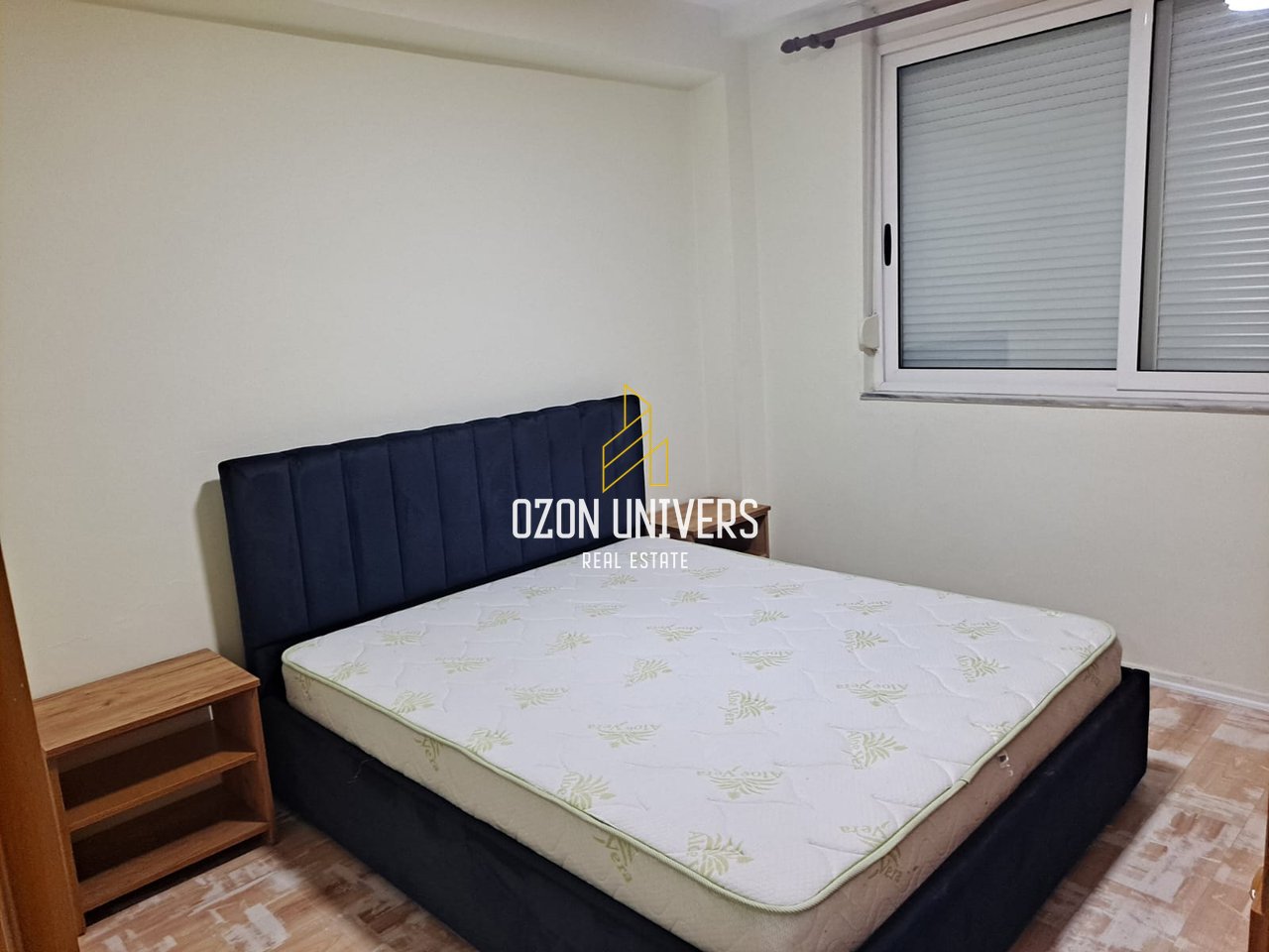 Apartament 2+1 për qira, tek Ish restorant Durrësi