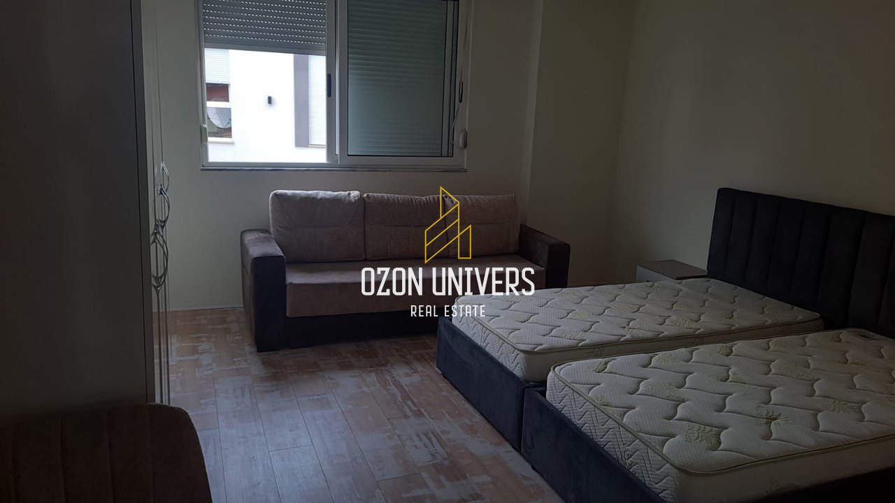 Apartament 2+1 për qira, tek Ish restorant Durrësi
