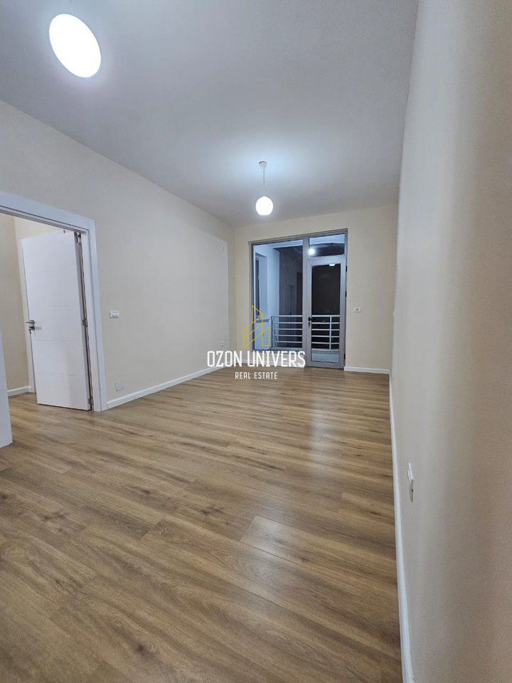 Apartament 1+1 për shitje tek Rruga e Kavajës, pranë Delijorgjit!!
