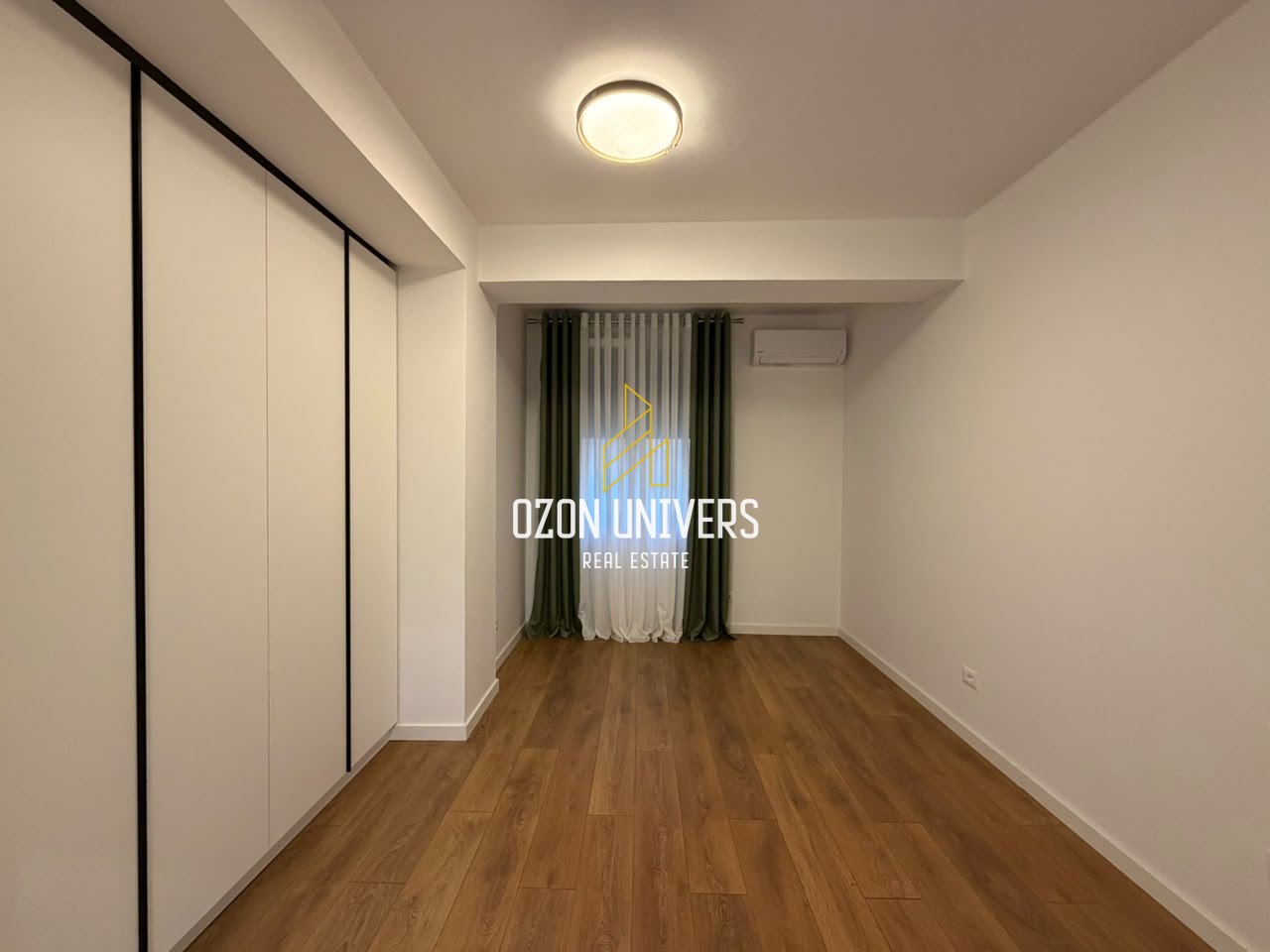 Appartamento 2+1 in vendita in Via Eduard Mano, Zoo!