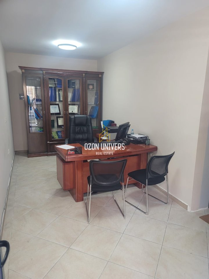 Business premises for rent near the District Court, former Exhibition!