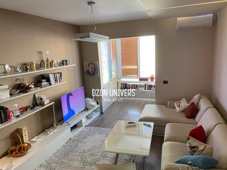 Apartament 2+1+2 për qira, mbrapa Globe, Rruga e Kavajës!