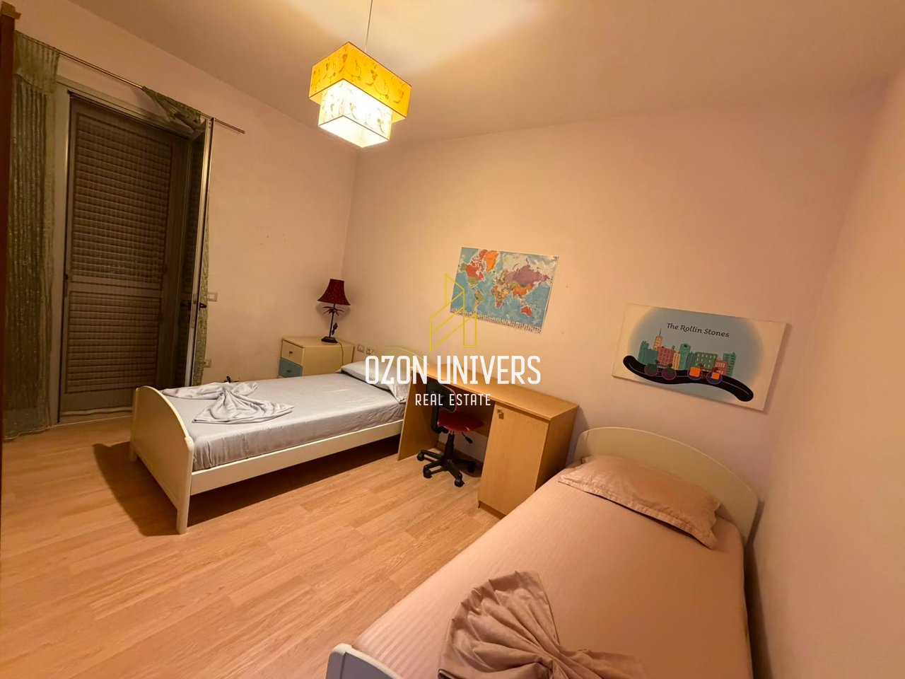 Apartament 3+1+2 për qira ( kat vile ), Laprakë, Rruga Dritan Hoxha.