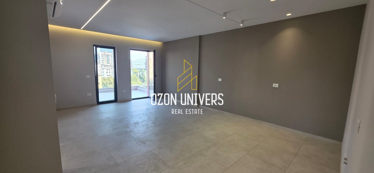 2 Apartments for rent for business, at Galeria Roma, Kavaja Street!