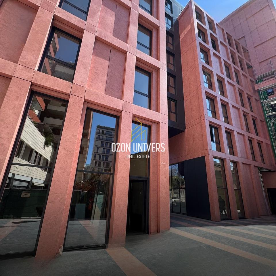 2 Apartments for rent for business, at Galeria Roma, Kavaja Street!
