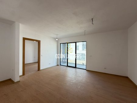 Apartament 1+1 për shitje, tek 5 Maji!