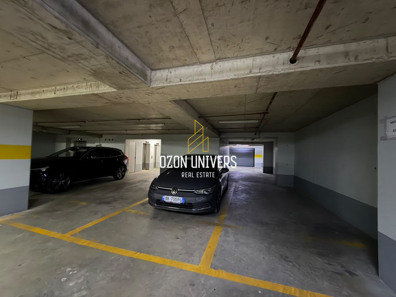 Due posti auto in vendita – Garden Building, Via Kavajës!