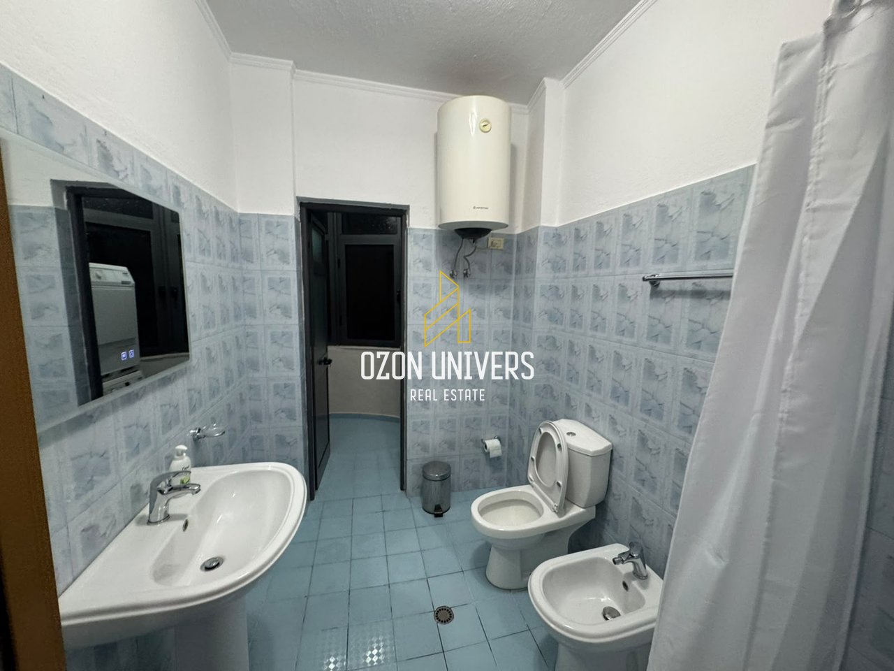 Apartament 1+1 për qira në Kinostudio!