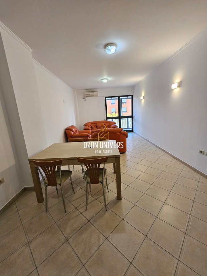 Apartament 1+1 për shitje tek Rruga e Kavajës, pranë Delijorgjit!