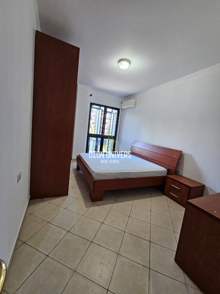 Apartament 1+1 për shitje tek Rruga e Kavajës, pranë Delijorgjit!