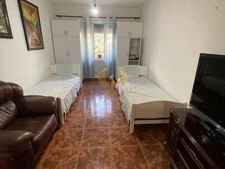 Jepet me qera studio apartament prane bar Oslo Brryli