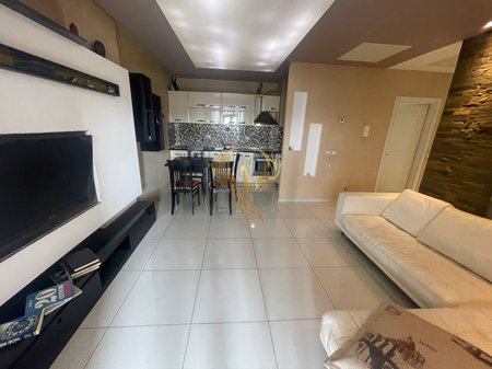 Jepet me qera apartament 3+1 i mobiluar ne Laprake prane Intesa San Paolo Bank