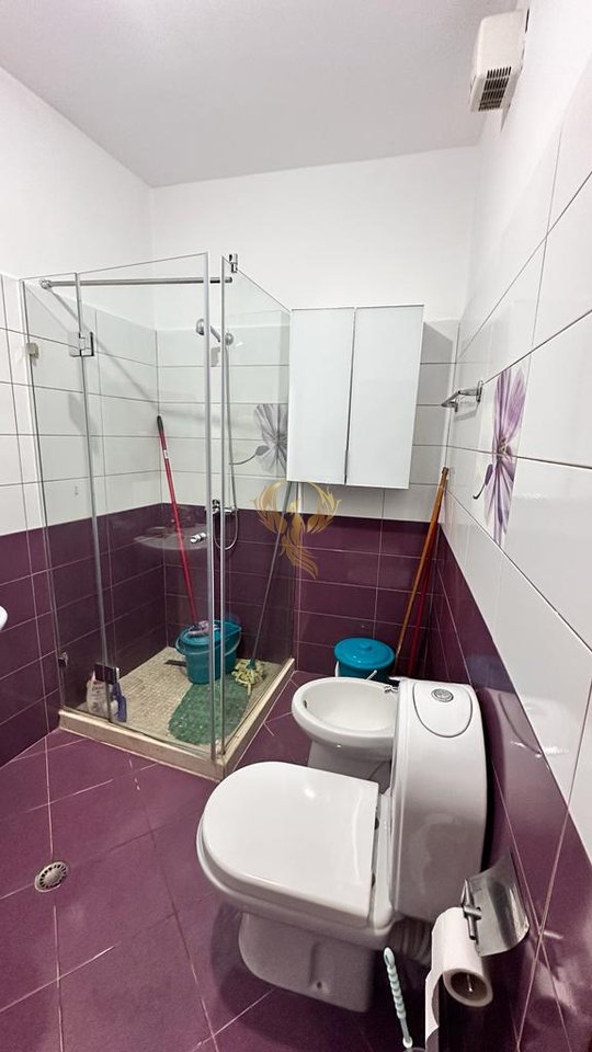 Jepet me qera apartament 2+1+2 Bllk ne Astir