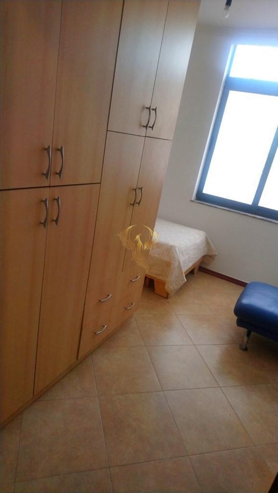 Jepet me qira apartament 2+1 ne Qender