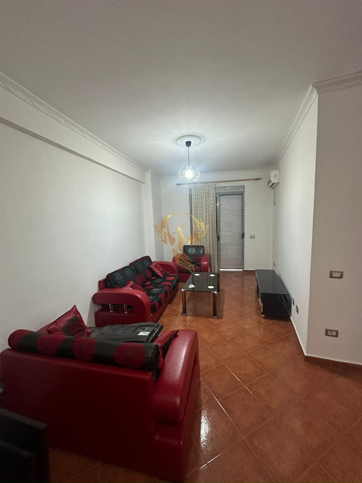 Appartamento 2+1+2 in affitto a Xhamlliku