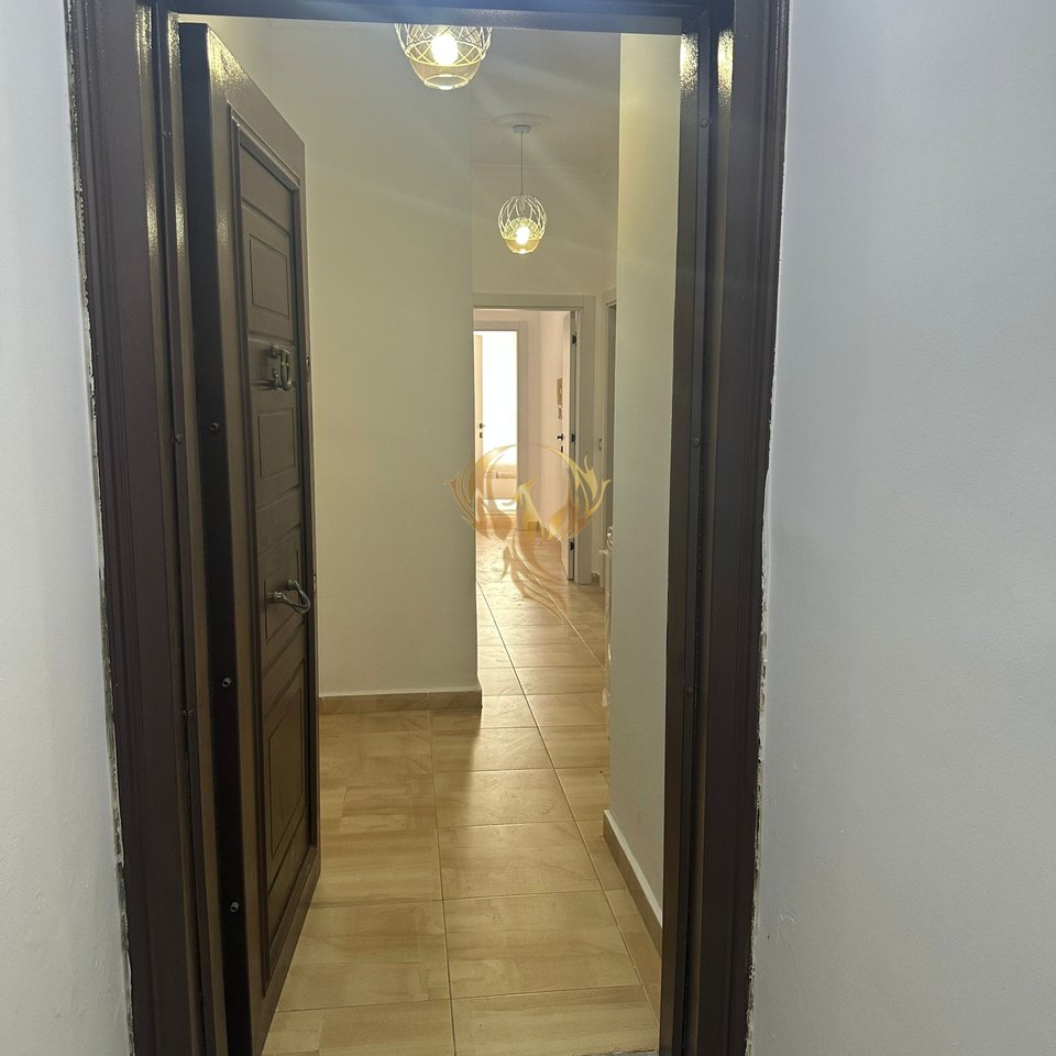 Apartment for rent 3+1+2 at Xhamlliku