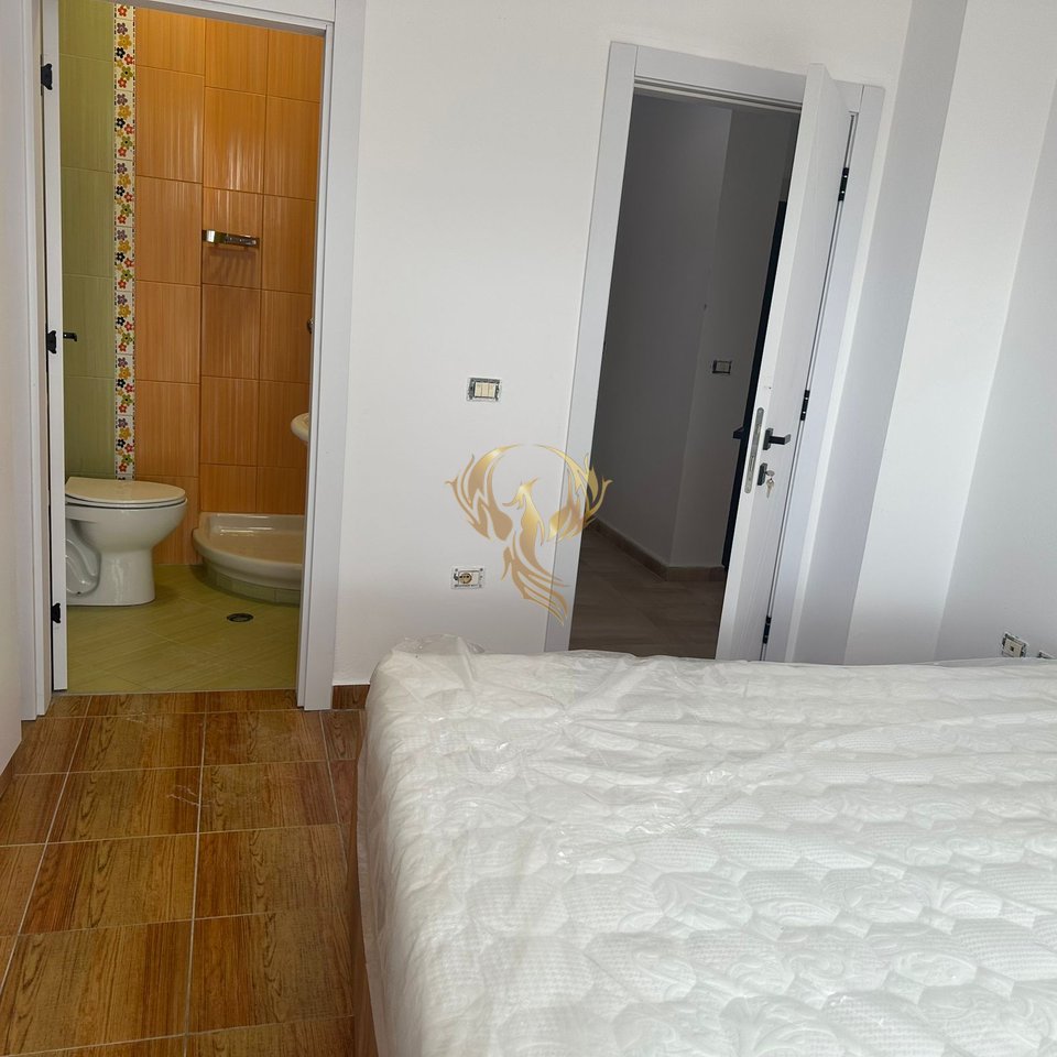 Apartment for rent 3+1+2 at Xhamlliku