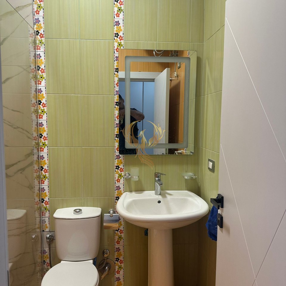 Apartment for rent 3+1+2 at Xhamlliku