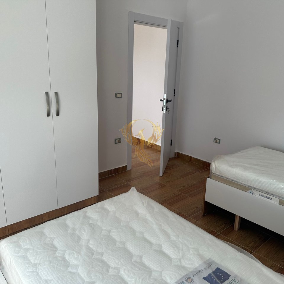 Apartment for rent 3+1+2 at Xhamlliku