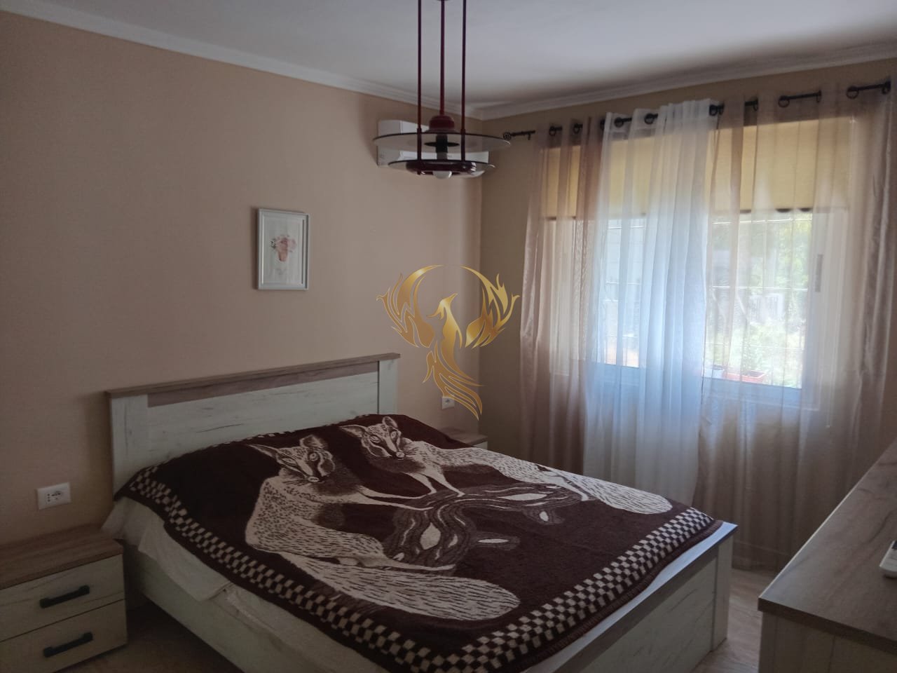 Jepet me qera apartament 2+1 Pazari i Ri