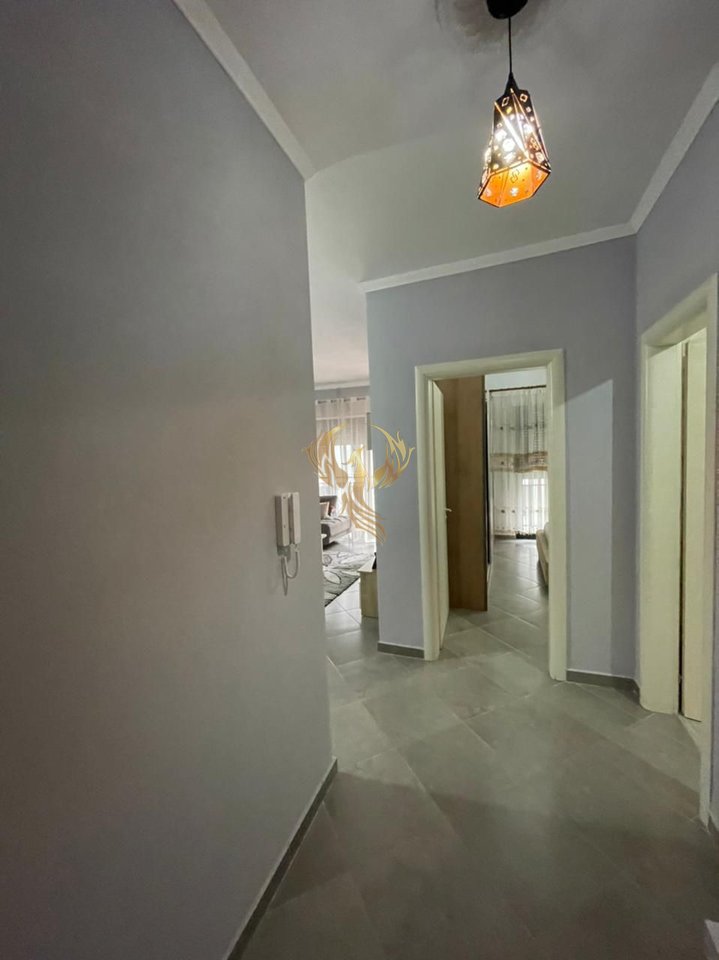 Appartamento 1+1+Balcone in affitto ad Astir, Unaza e Re