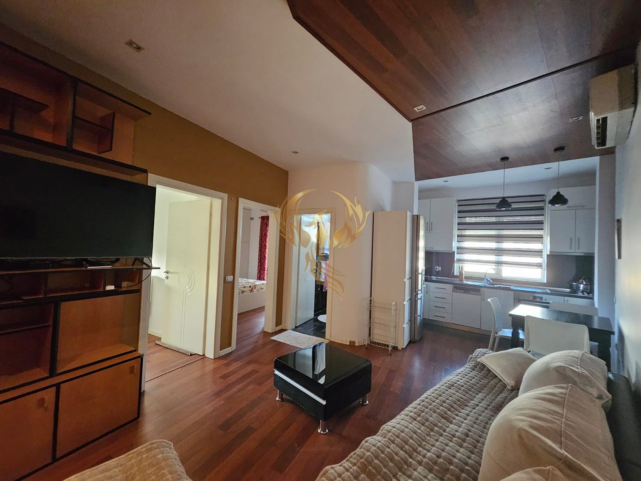 Jepet me qera apartament 2+1 ne rrugen Zenel Bastari, prane zones se Ish Frigoriferit ne Tirane.