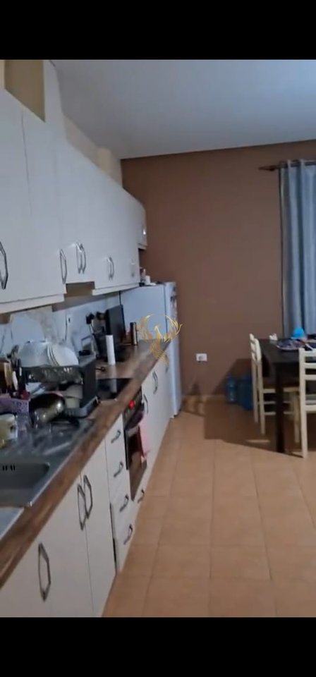 Si affitta appartamento 2+1+1 balcone in via Bill Klinton, Kodra e Diellit.