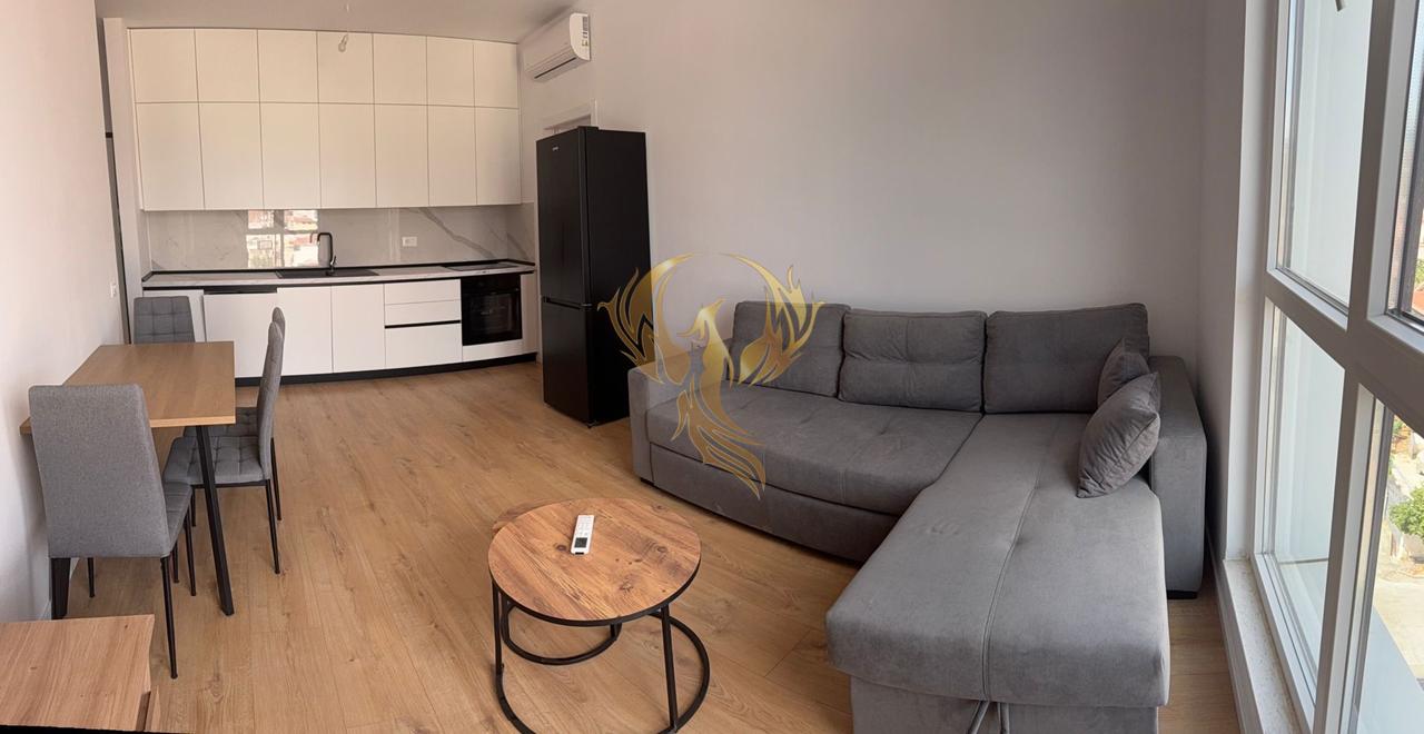 Jepet me qera apartament 1+1 ne pallat te sapo perfunduar tek Rruga Besa