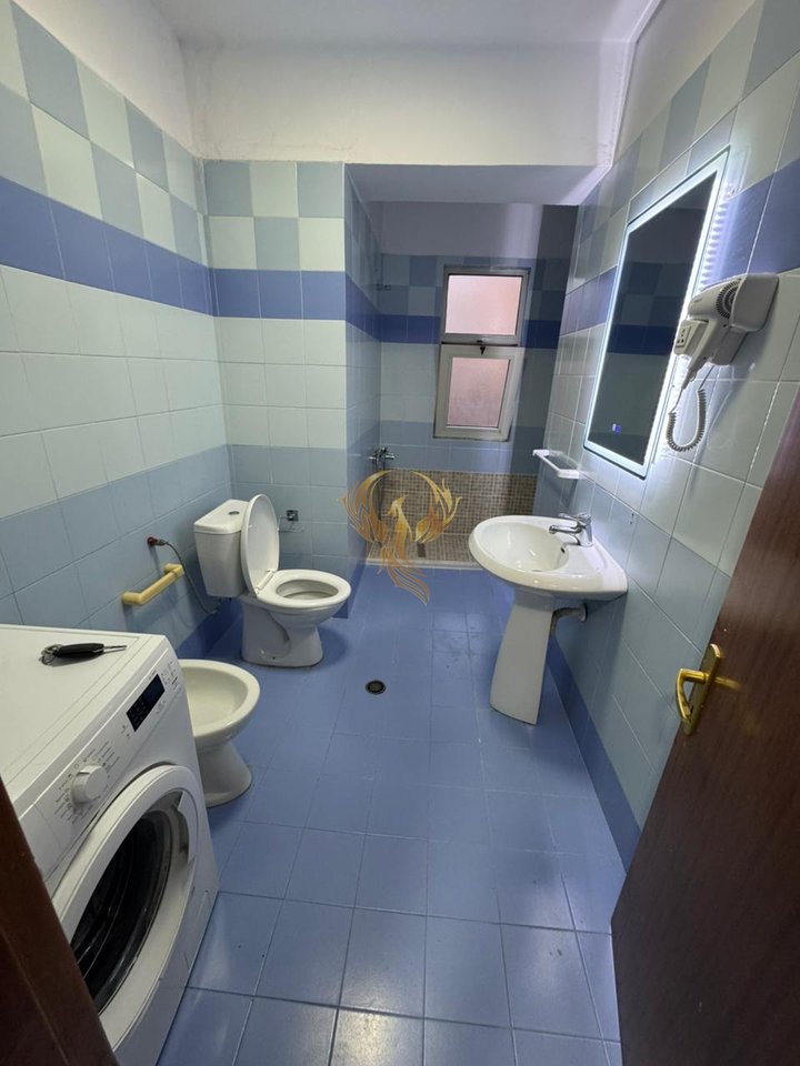 Jepet me qera apartament 1+1 Tek Selvia
