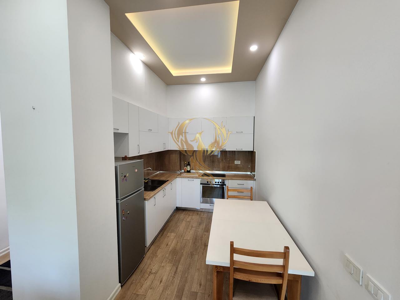 Jepet me qira super apartament 2+1+2+Bllk tek Liqeni i Thate