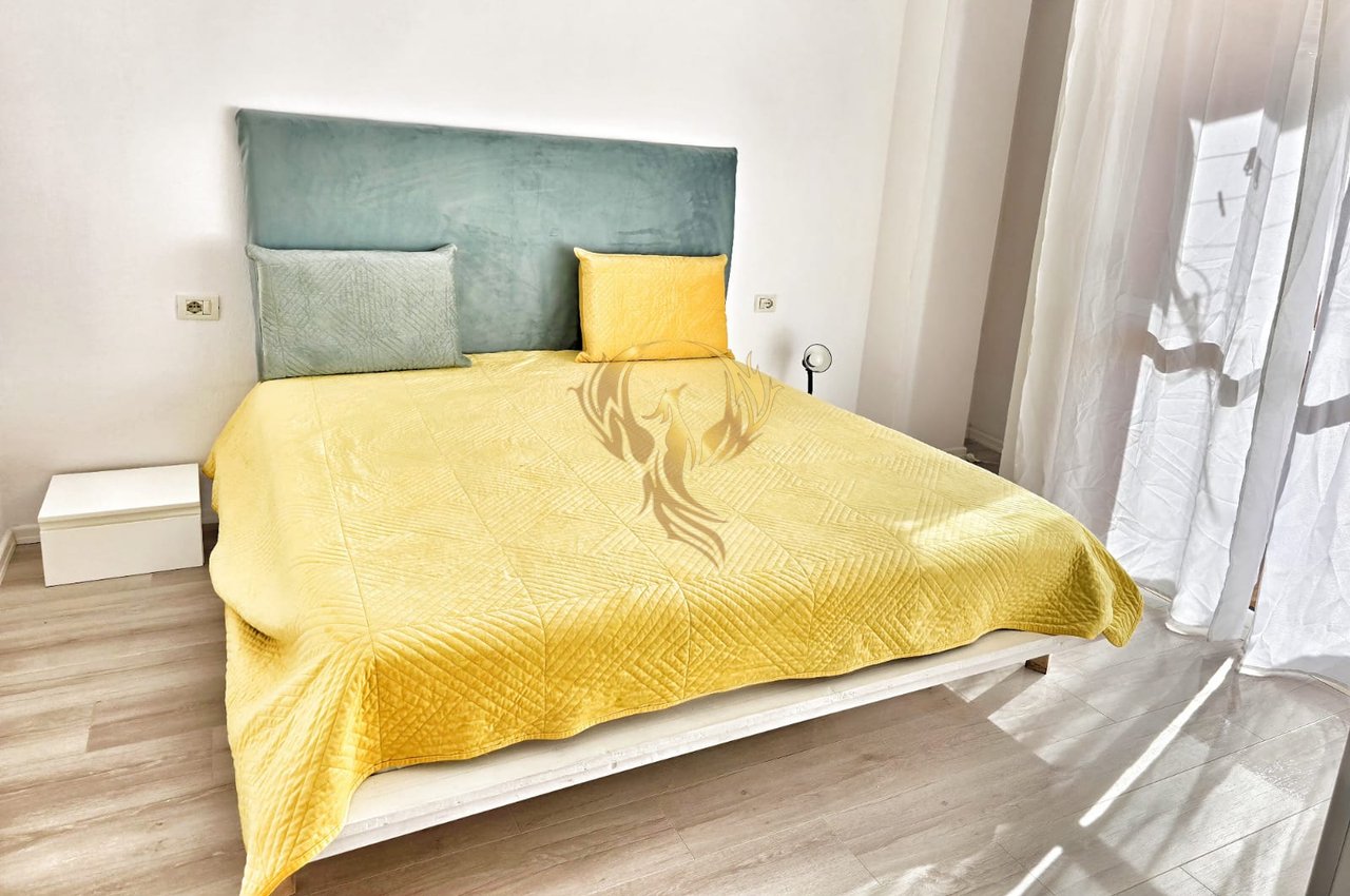A 1+1 apartment is for rent near Pazari i Ri.