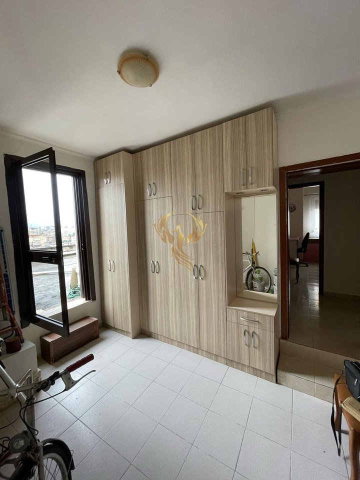 Appartamento 2+1 in affitto in via Petronini Luarasi