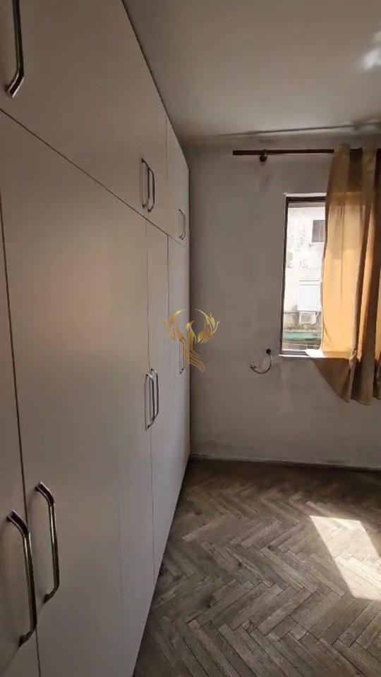 Shitet apartament 1+1+Bllk Pazari i Ri