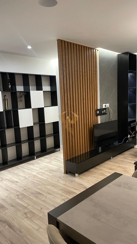 Jepet me qera apartament 2+1+Bllk Yzberisht