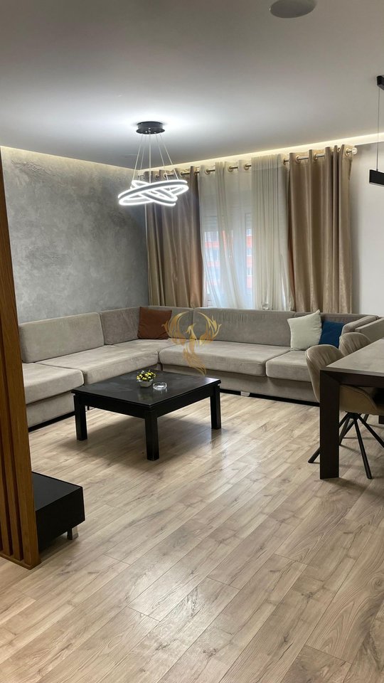 Jepet me qera apartament 2+1+Bllk Yzberisht