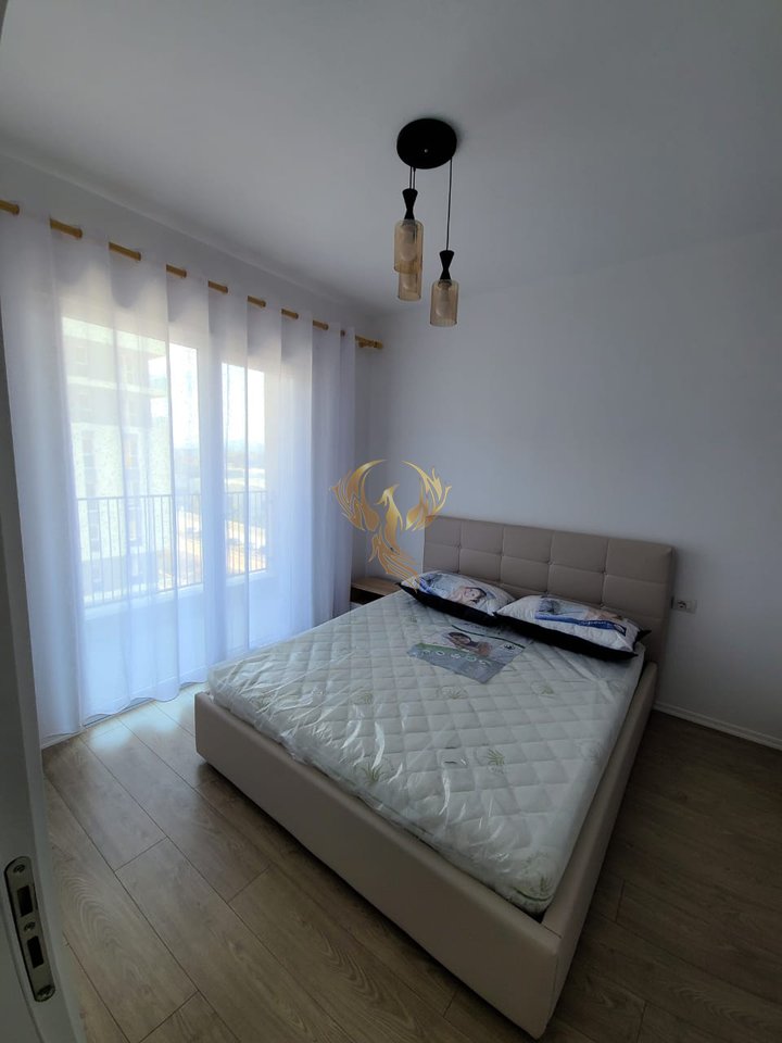 Jepet me qera apartament 1+1+Bllk Ne Univers City