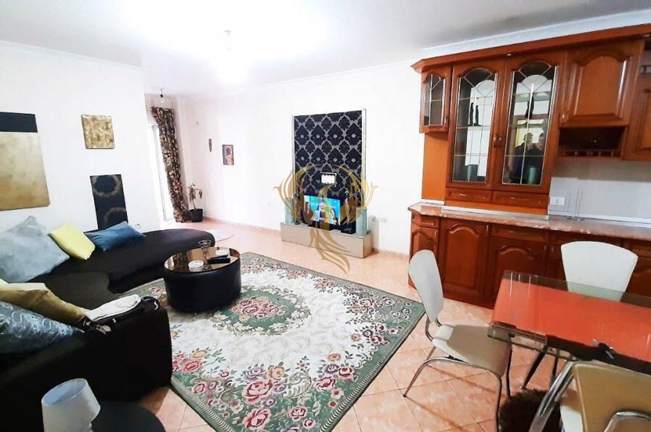Jepet me qera apartament 2+1+2 Zog Zi