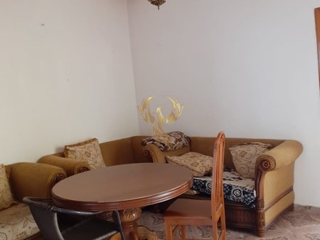 Jepet me qera Hyrje 2+1 te Rruga Bardhyl