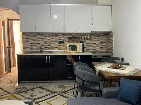 Jepet me qera Garsoniere tek Shkolla e Bashkuar